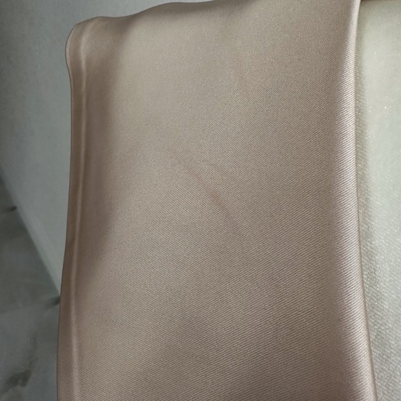 Jones New York Black and Nude Dress - Picture 6 of 8